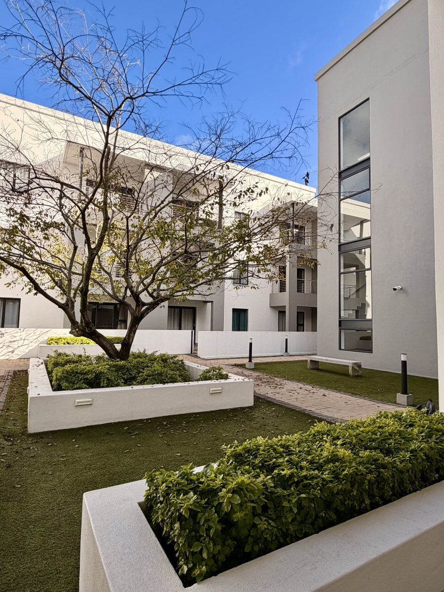 1 Bedroom Property for Sale in La Colline Western Cape